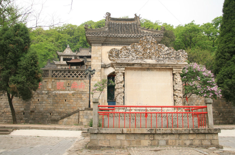 民國(guó)寺石雕廟古建精品-大連清泉寺漢白玉詩(shī)屏