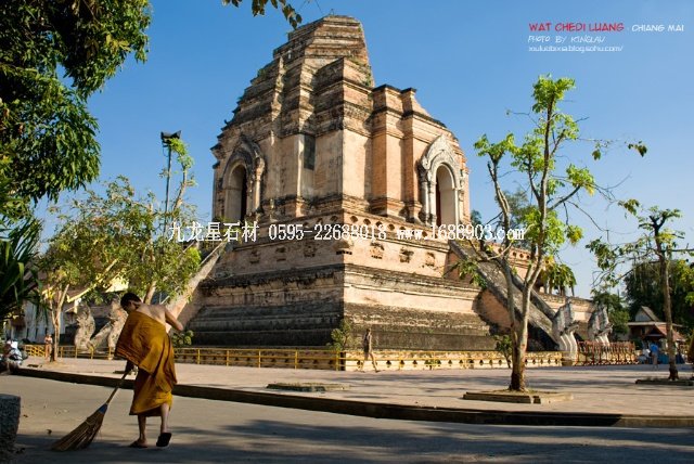 泰國清邁契迪龍寺賞析